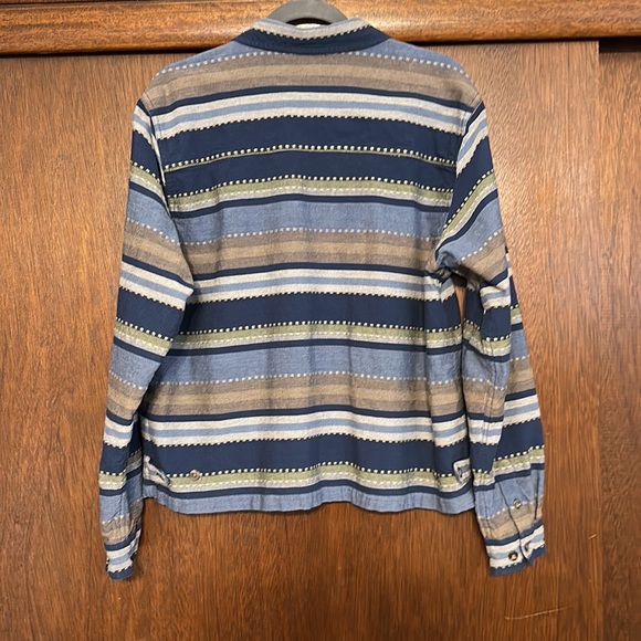 Vintage Woman’s zip up top - Picture 2 of 7